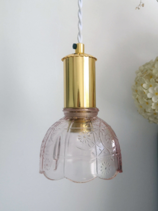 Lampe baladeuse bijoux verre rose et métal doré ancien vintage création Bloomis
