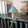 Lampe pince champignon en métal bleu céladon, luminaire vintage bohème