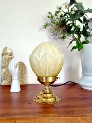 lampe-globe-vintage-opaline-jaune-floral-ancien-artdeco-upcycling-decoration-interieur_bloomis