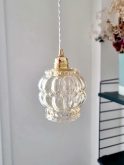 Suspension globe en verre ambré et câble torsadé, luminaire vintage Bloomis