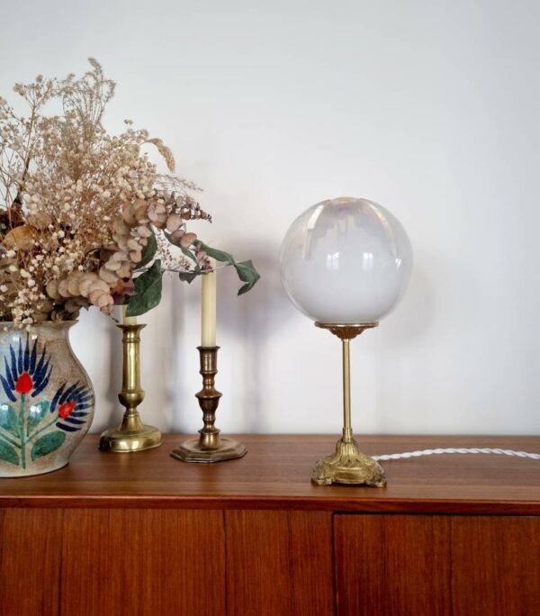 lampe à poser vintage globe verre murano ancien. Luminaire vintage création Bloomis