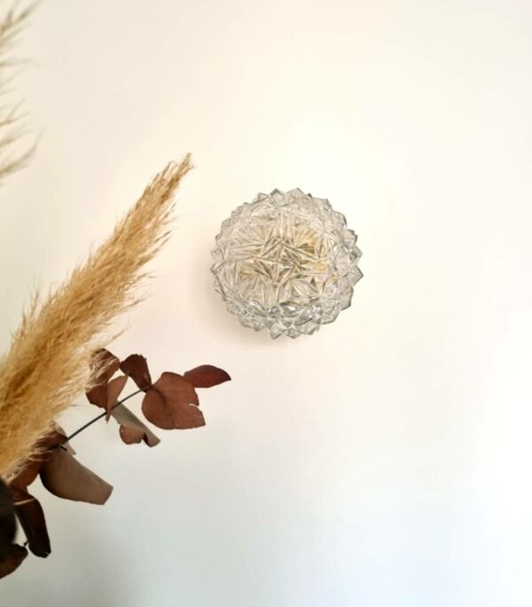 applique murale globe en verre facetté vintage. Luminaire décoration vintage Bloomis