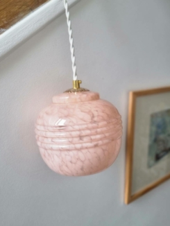 lampe-baladeuse-globe-verre-de-clichy-rose-luminaire-ancien-vintage_bloomis