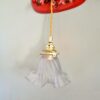 Lampe baladeuse tulipe en verre avec son cordon tressé. Luminaire vintage & upcycling Bloomis.