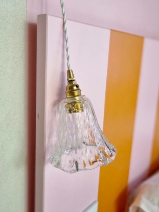 lampe-baladeuse-tulipe-verre-murano-blanc-luminaire-vintage-upcycling_bloomis