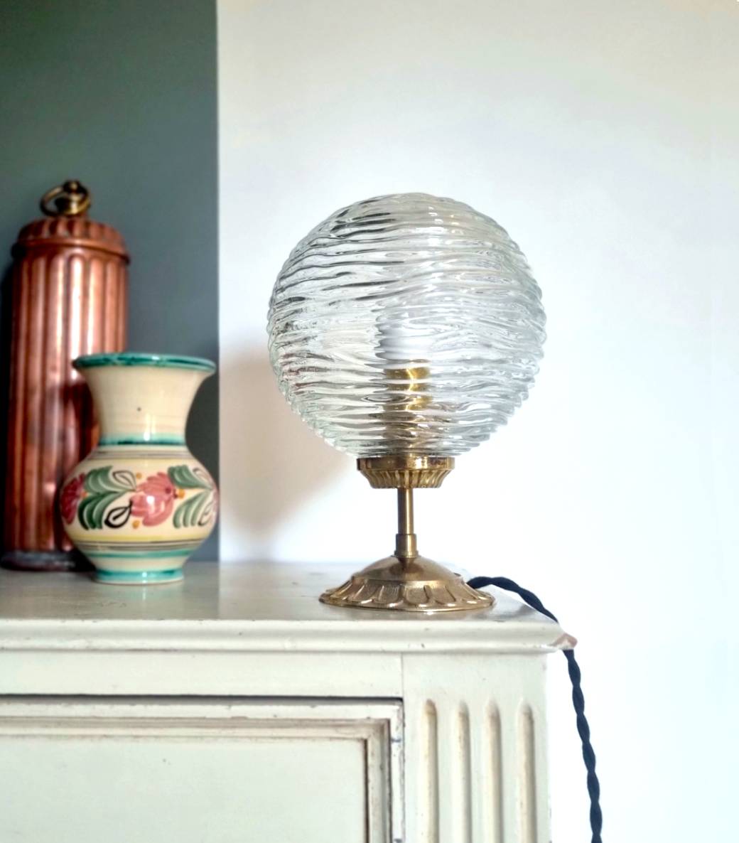 lampe-globe-verre-luminaire-vintage-ancien-deco-upcycling_bloomis