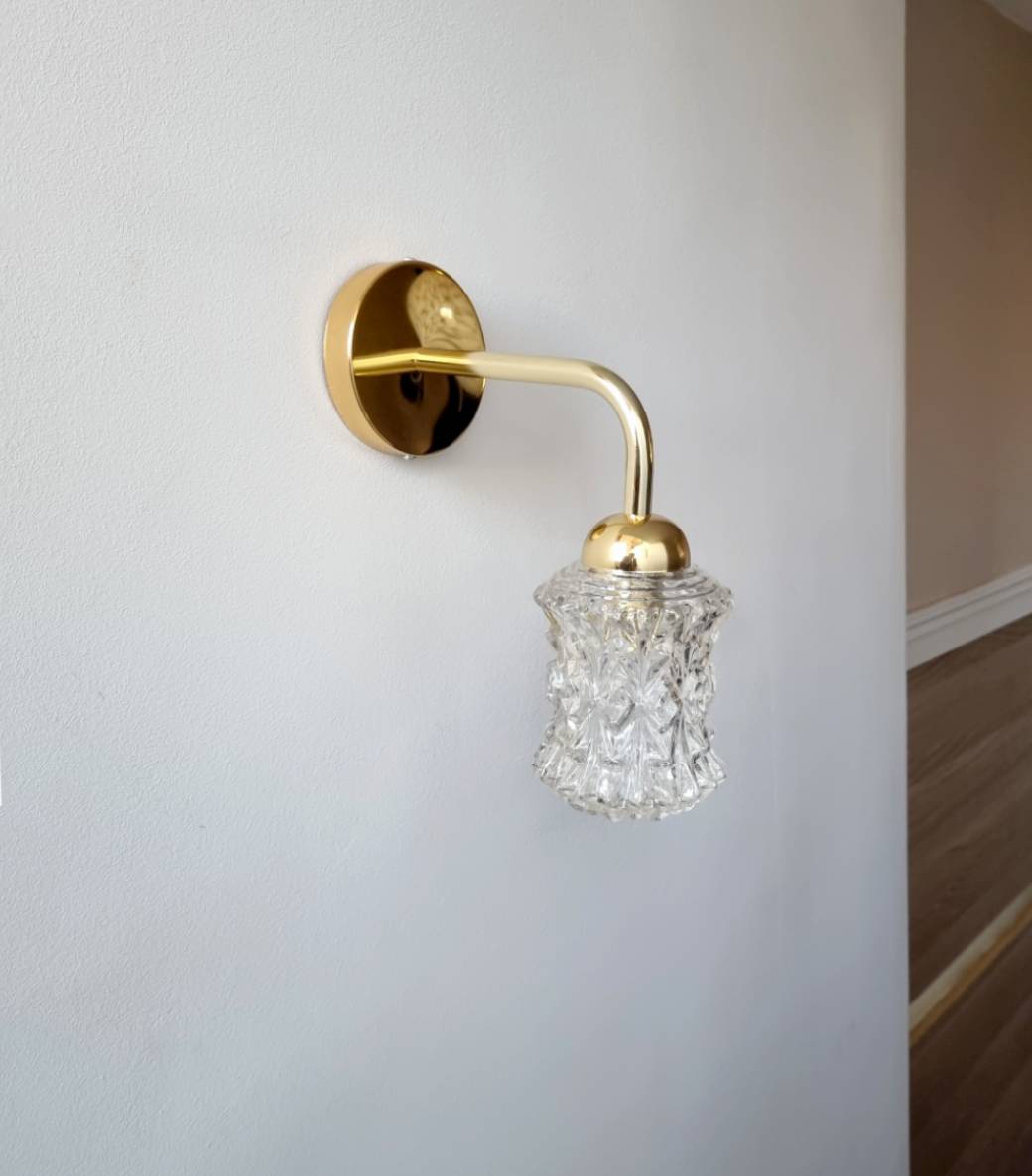 applique-murale-globe-vintage-ancien-upcycling-slowdecoration_bloomis Applique murale globe en verre Targhetti. Luminaire vintage Bloomis