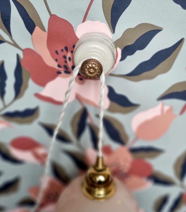 patère murale porcelaine et laiton accroche murale lampe baladeuse - Création upcycling Bloomis