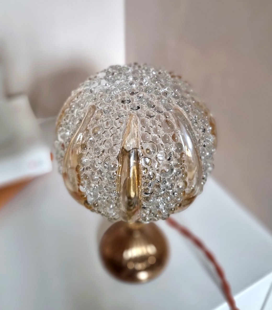 lampe à poser globe en verre transparent et ambré art déco luminaire vintage Bloomis