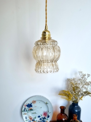 Suspension globe en verre ambré et câble torsadé, luminaire vintage Bloomis