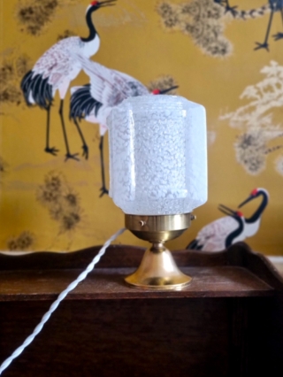 lampe-globe-art-deco-verredeclichy-blanc-ancien-vintage-decoration-upcycling_bloomis