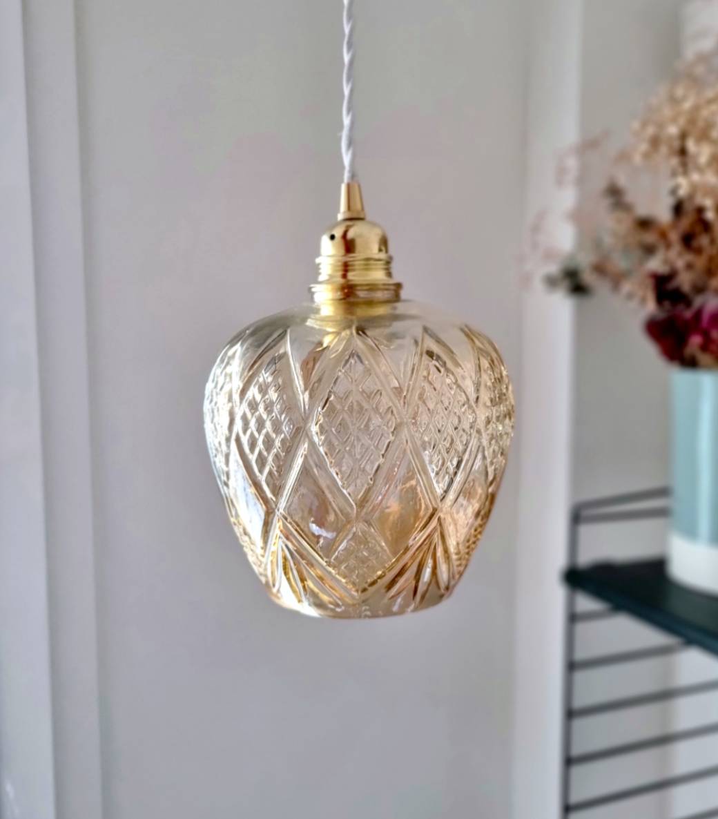suspension verre ambré. luminaire vintage Bloomis