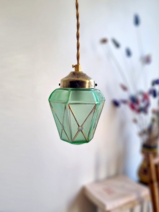 lampe-baladeuse-lanterne-laiton-vert-lagon-ancien-vintage-decoration-luminaire-fil-dore_bloomis