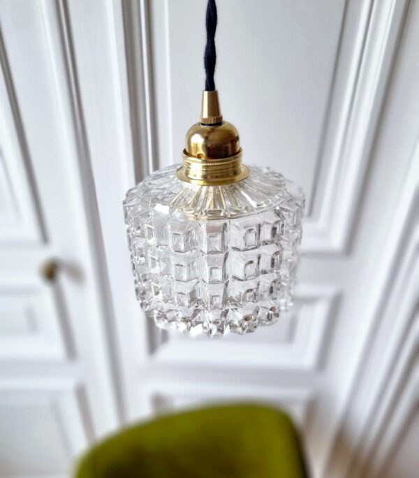 Lampe baladeuse globe verre et son cordon tressé à personnaliser. Luminaire vintage Bloomis