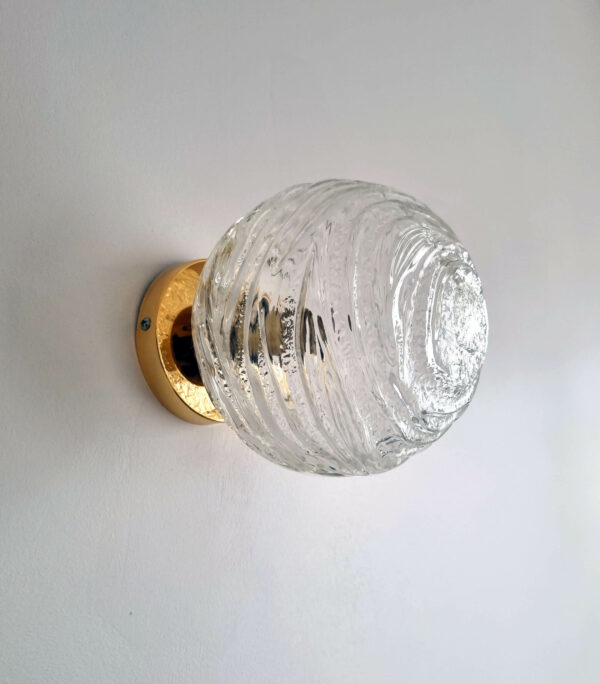 applique murale globe en verre vintage. Luminaire décoration vintage Bloomis