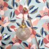 Patère murale en porcelaine et bouton laiton - Création Bloomis