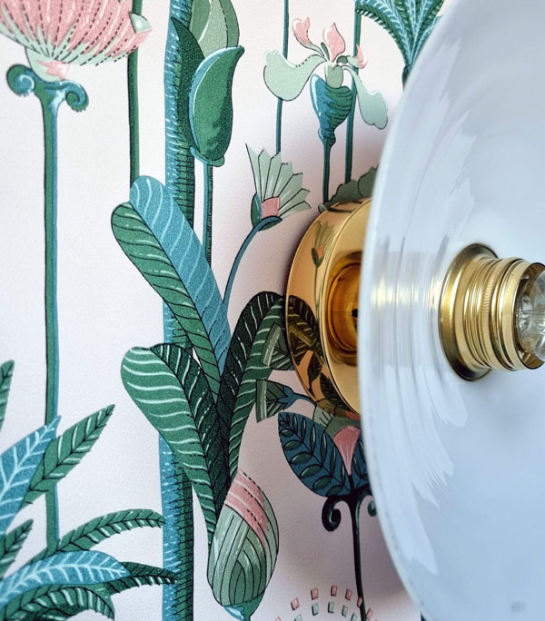 applique-coupelle-opaline-luminaire-mur-decoration-vintage-ancien_bloomis