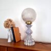 lampe-a-poser-pois-bleu-klein-graphique-upcycling-slowdecoration-interieur_bloomis-studio Lampe Portofino pois graphique. Upcycling, artisanat, slow decoration, luminaire vintage.