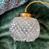 luminaire-suspension-globe-diamant-griffe-laiton-vintage-verre-cable-torsade_bloomis