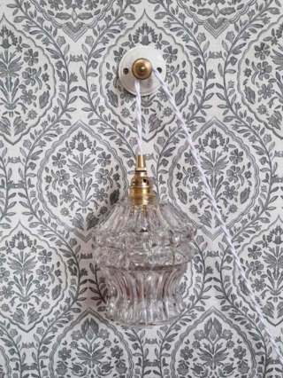 Patère murale en porcelaine et bouton laiton - Création upcycling Bloomis