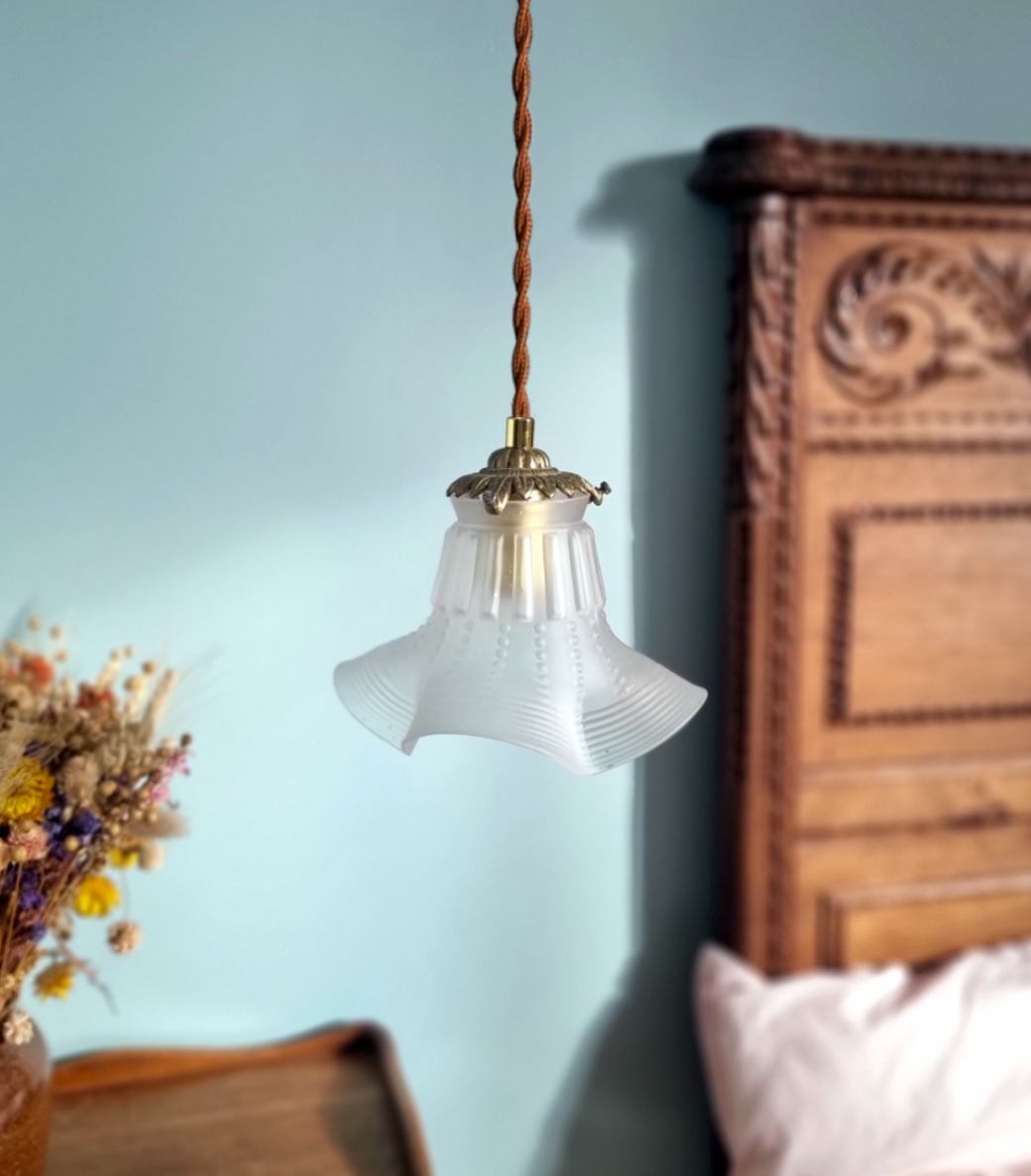 Lampe baladeuse tulipe ancienne. Luminaire vintage Bloomis