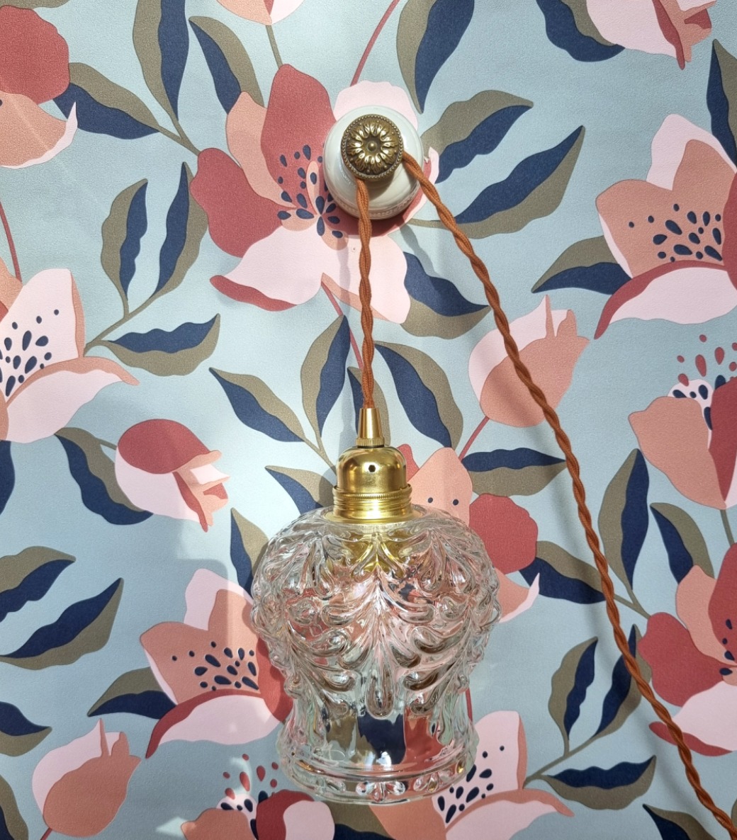 patere-murale-porcelaine-bouton-laiton-accroche-baladeuse-deco-upcycling_bloomis