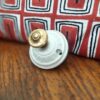 Patère murale en porcelaine et bouton laiton - Création upcycling Bloomis