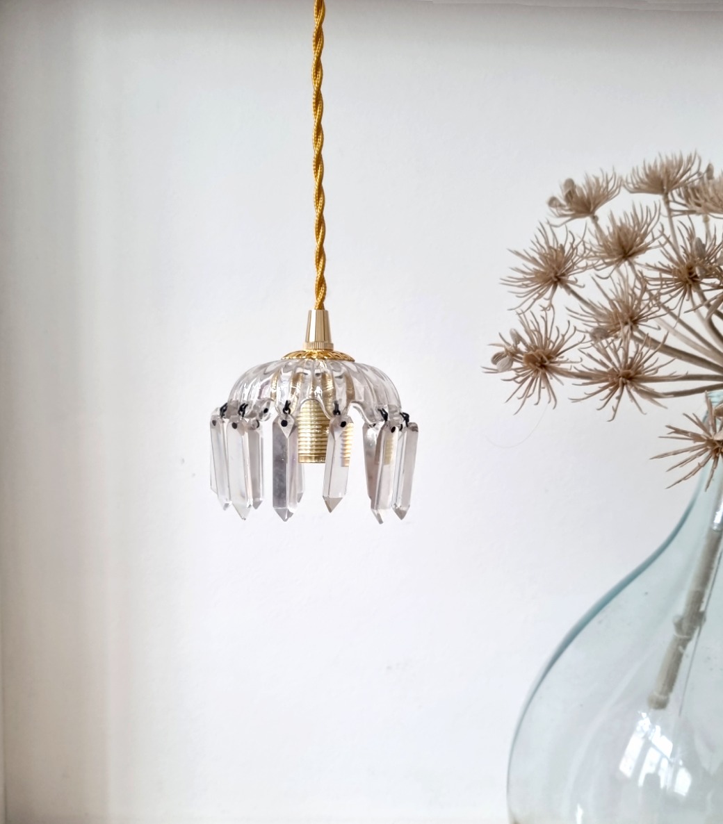 lampe-baladeuse-bobeche-pampilles-luminaire-ancien-upcycling-cable-or_bloomis Lampe baladeuse bobèche et pampilles et son cordon tressé à personnaliser. Luminaire vintage Bloomis
