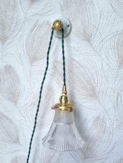 patere-murale-porcelaine-moulure-bouton-laiton-accroche-baladeuse-deco-upcycling_bloomis