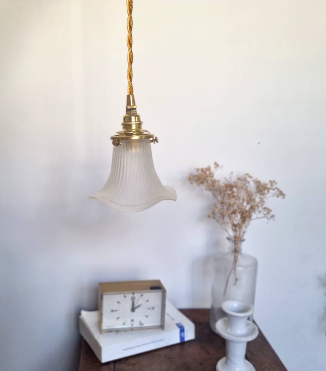 Lampe-baladeuse-tulipe-griffe-ancien-deco-vintage-luminaire-cordon-dore_bloomis