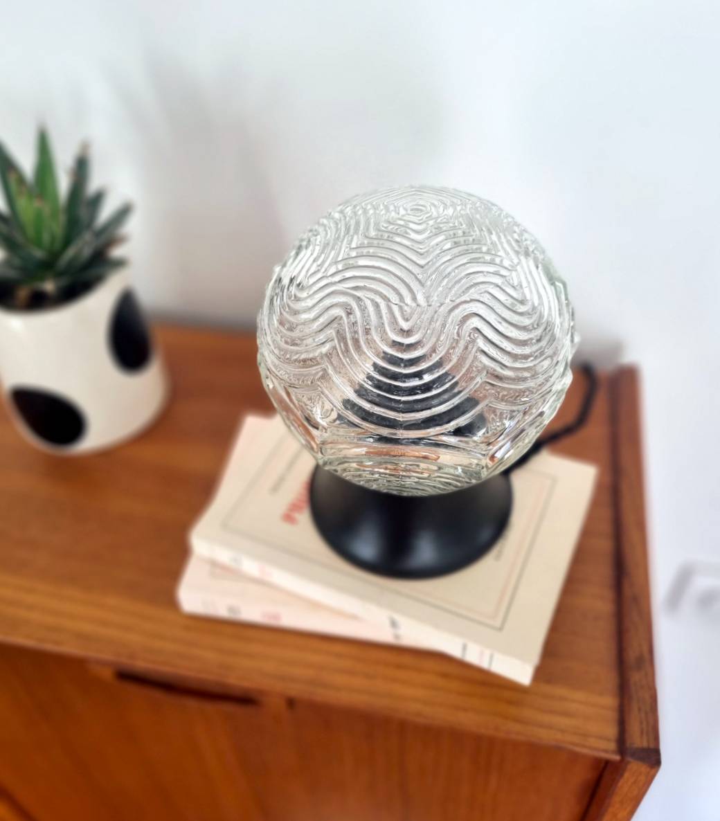 Lampe-a-poser-globe-seventies-vintage-luminaire-slowdeco_bloomis