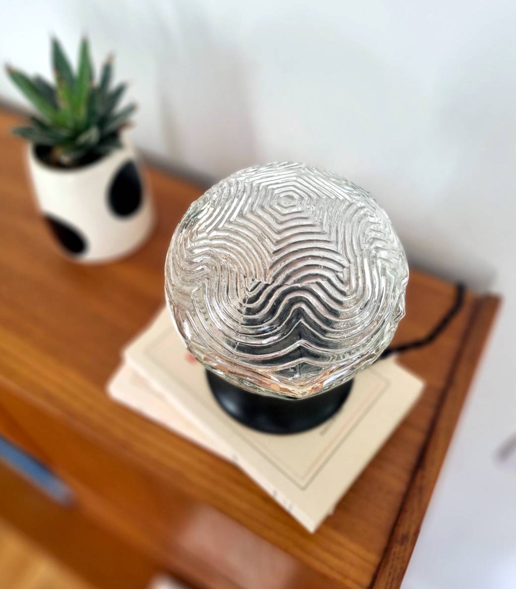 Lampe-a-poser-globe-transparent-seventies-vintage-luminaire_bloomis