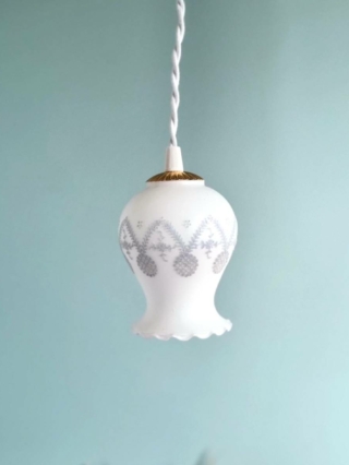 lampe-baladeuse-opaline-decor-luminaire-vintage-ancien-fil-blanc_bloomis