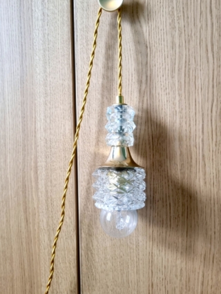 lampe-baladeuse-compo-vintage-upcycling-decoration-luminaire-cordon-dore_bloomis